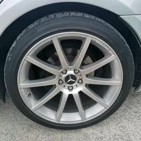 R19" /////AMG