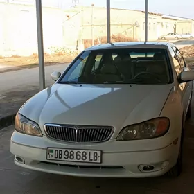 Infiniti I30 2000