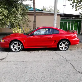 Ford Mustang 1996