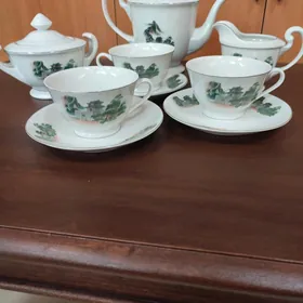 фарфоровый чайный сервиз