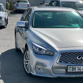 Infiniti Q50 2016