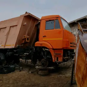Kamaz 6520 2013
