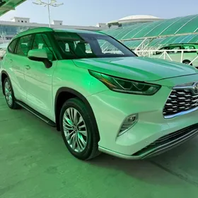 Toyota Highlander 2022