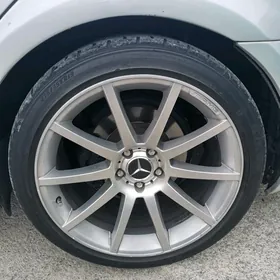 R19" /////AMG