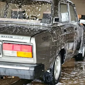 Lada 2107 2000