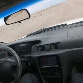 Toyota Camry 1999