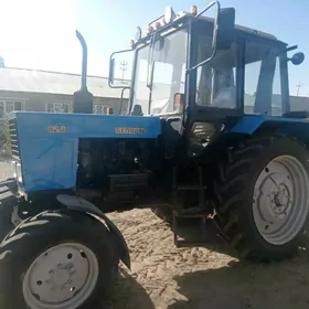 MTZ 82 2012