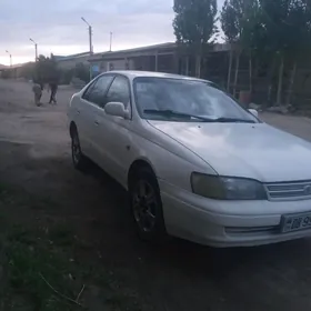 Toyota Carina 1993