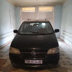 Opel Sintra 1999