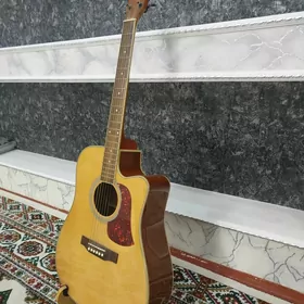 Gitara yamaha FG720C