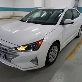 Hyundai Elantra 2018