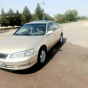 Toyota Camry 1998
