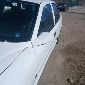 Opel Vectra 2001