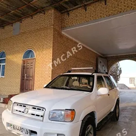 Nissan Pathfinder 2001