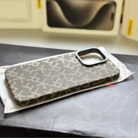iPhone 15 pm чехол