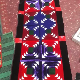 DUŞEK UN GURAMYŞ.