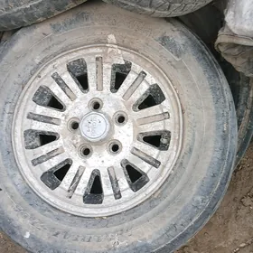 14lik diska tigirleri bilen