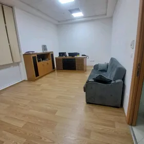 Satlyk ofis Cehow telekeciler