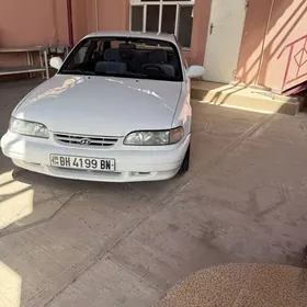Hyundai Sonata 1996