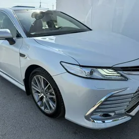 Toyota Camry 2022