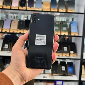 SAMSUNG A04