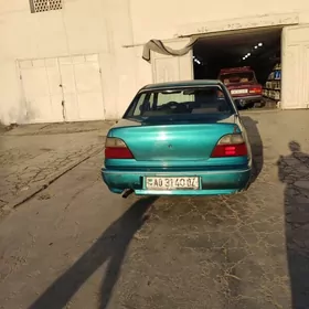 Daewoo Nexia 1996