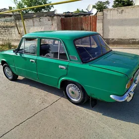 Lada 2104 1980