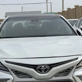 Toyota Camry 2022