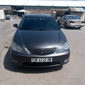 Toyota Camry 2005