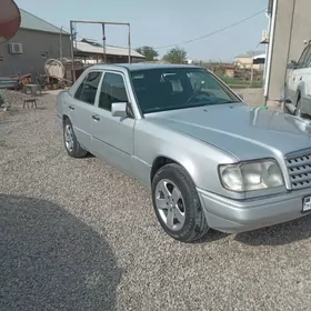 Mercedes-Benz 190E 1995