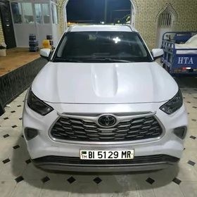 Toyota Highlander 2020