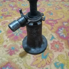 домкрат