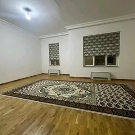 4 KOMNAT ELITKA  ÇEHOW