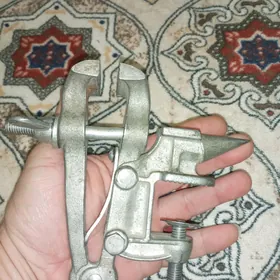 тиски