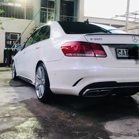 Mercedes-Benz E350 2011