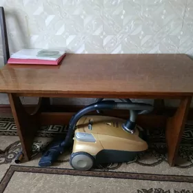 Стол