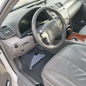 Toyota Camry 2011