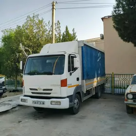 Nissan ARIYA 2001