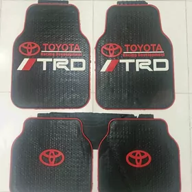 Kovrik toyota universal