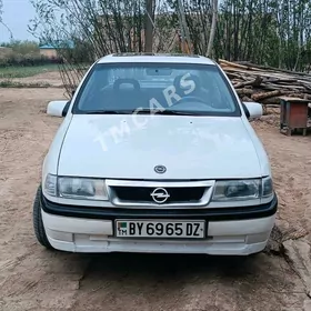 Opel Vectra 1989
