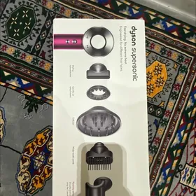 DYSON