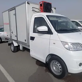 Chery Karry 2025
