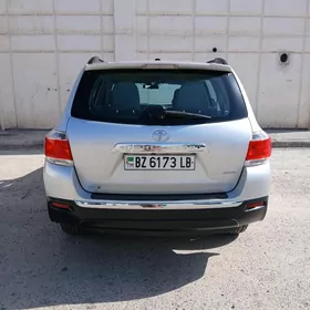 Toyota Highlander 2012