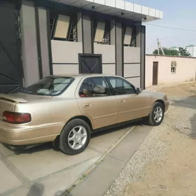 Toyota Camry 1996