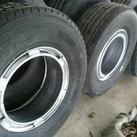 385/65r22.5.