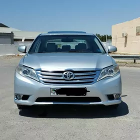 Toyota Avalon 2011