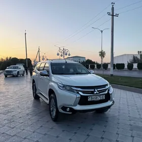 Mitsubishi Montero Sport 2019