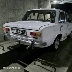 Lada 2104 1980