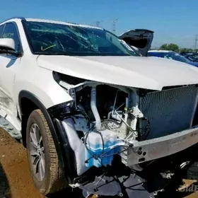 Toyota Highlander 2018