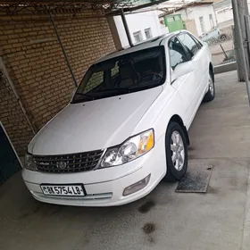 Toyota Avalon 2000